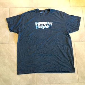 Levi’s Cloud Logo Short Sleeve Tee
